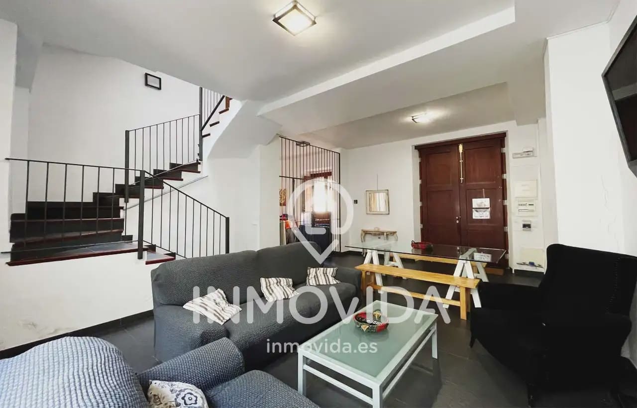 6 sovrum Lägenhet till salu i Xativa - 285 000 € (Ref: 9879324)