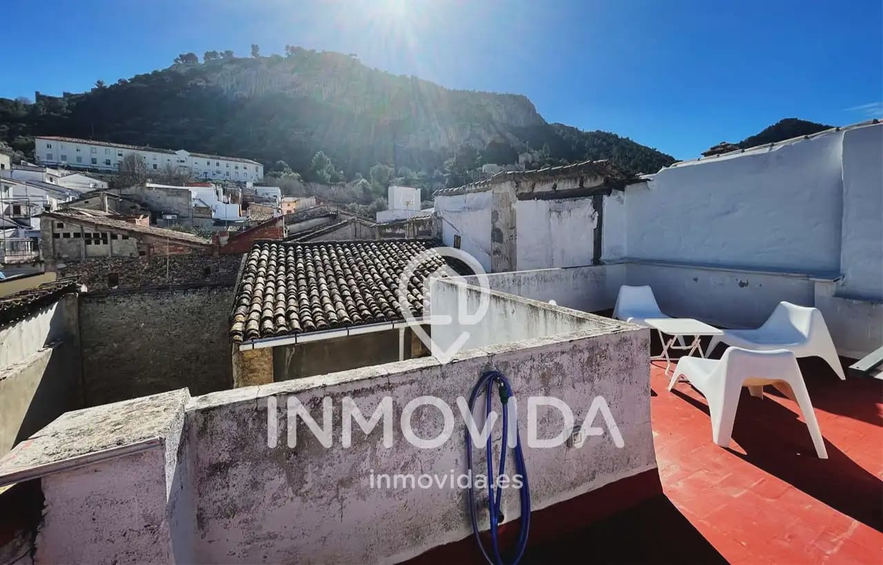 6 sovrum Lägenhet till salu i Xativa - 285 000 € (Ref: 9879324)