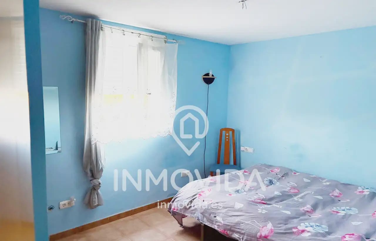 3 soveværelse Villa til salg i Montroy med garage - € 225.000 (Ref: 9879326)