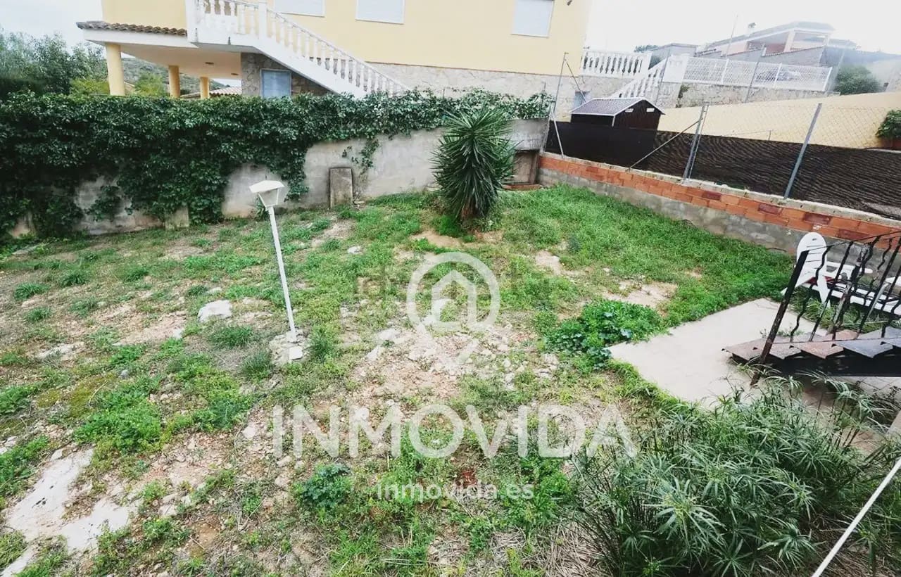 3 soveværelse Villa til salg i Montroy med garage - € 225.000 (Ref: 9879326)