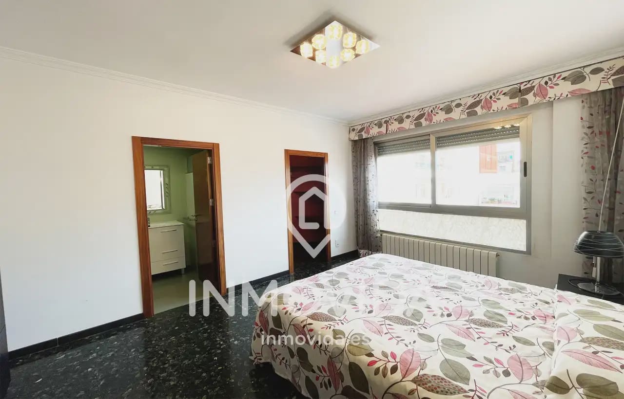 3 chambre Appartement à vendre à Valence ville - 820 000 € (Ref: 9880314)