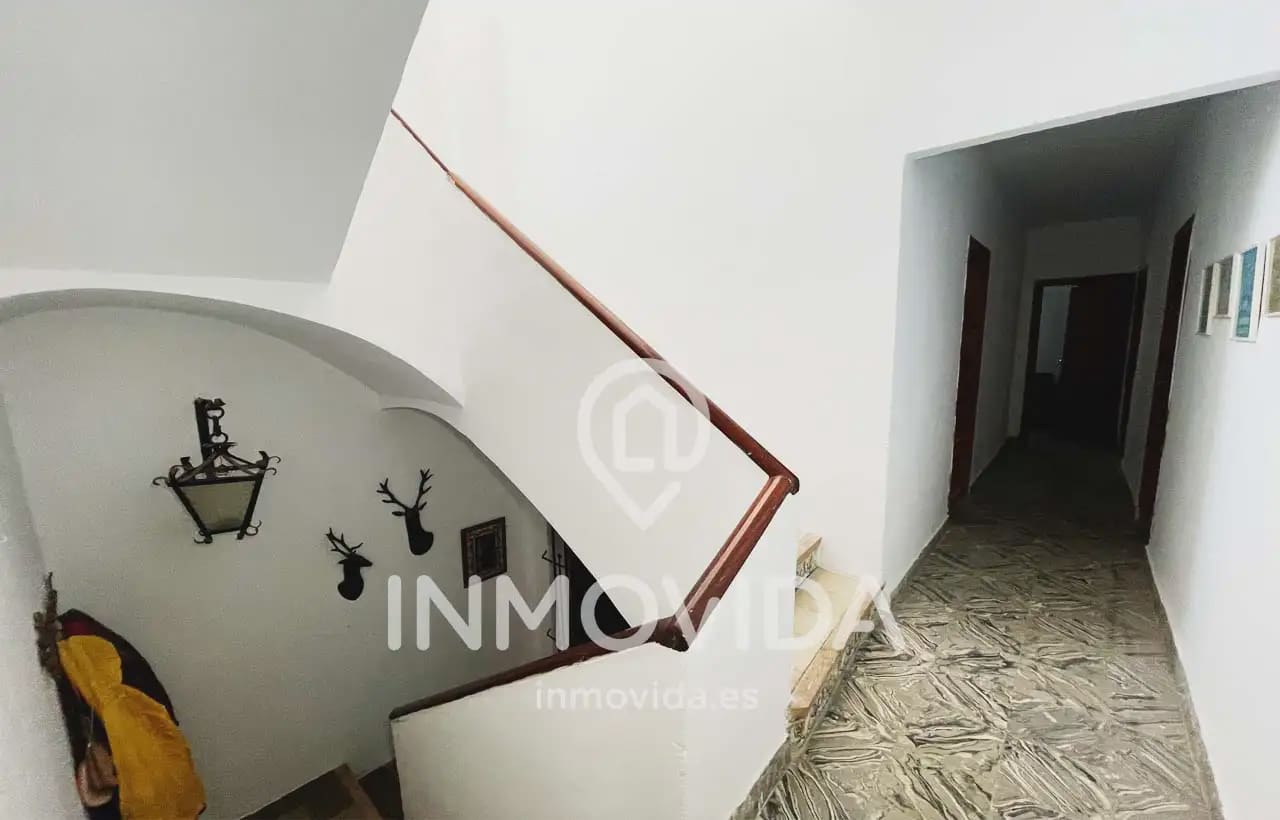 Finca/Casa Rural de 11 habitaciones en Enguera en venta con garaje - 950.000 € (Ref: 9890693)
