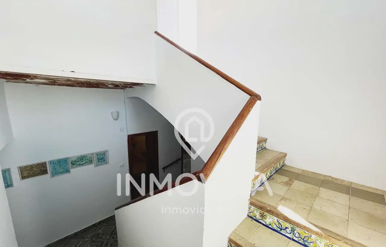 Finca/Casa Rural de 11 habitaciones en Enguera en venta con garaje - 950.000 € (Ref: 9890693)