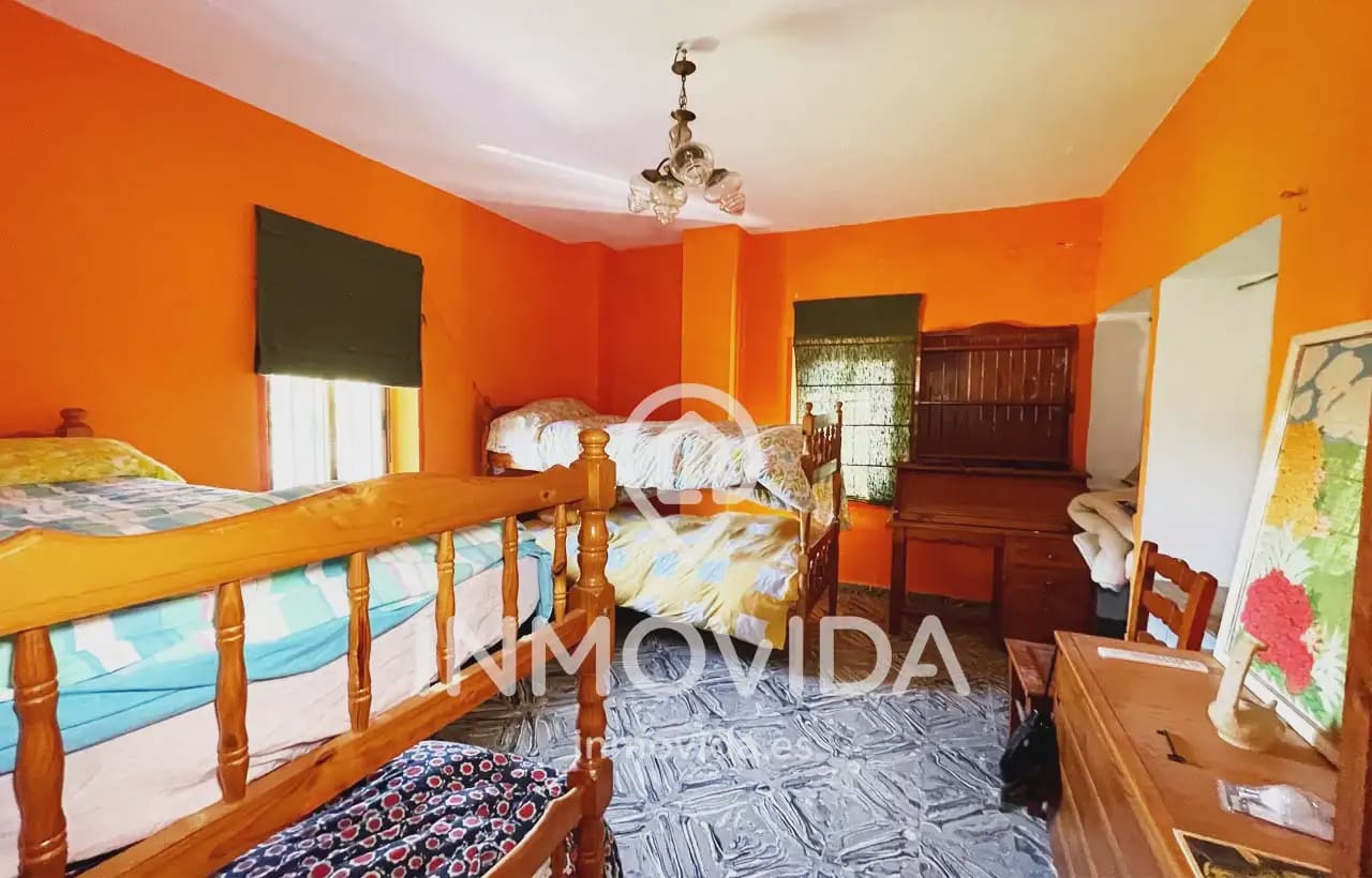 Finca/Casa Rural de 11 habitaciones en Enguera en venta con garaje - 950.000 € (Ref: 9890693)