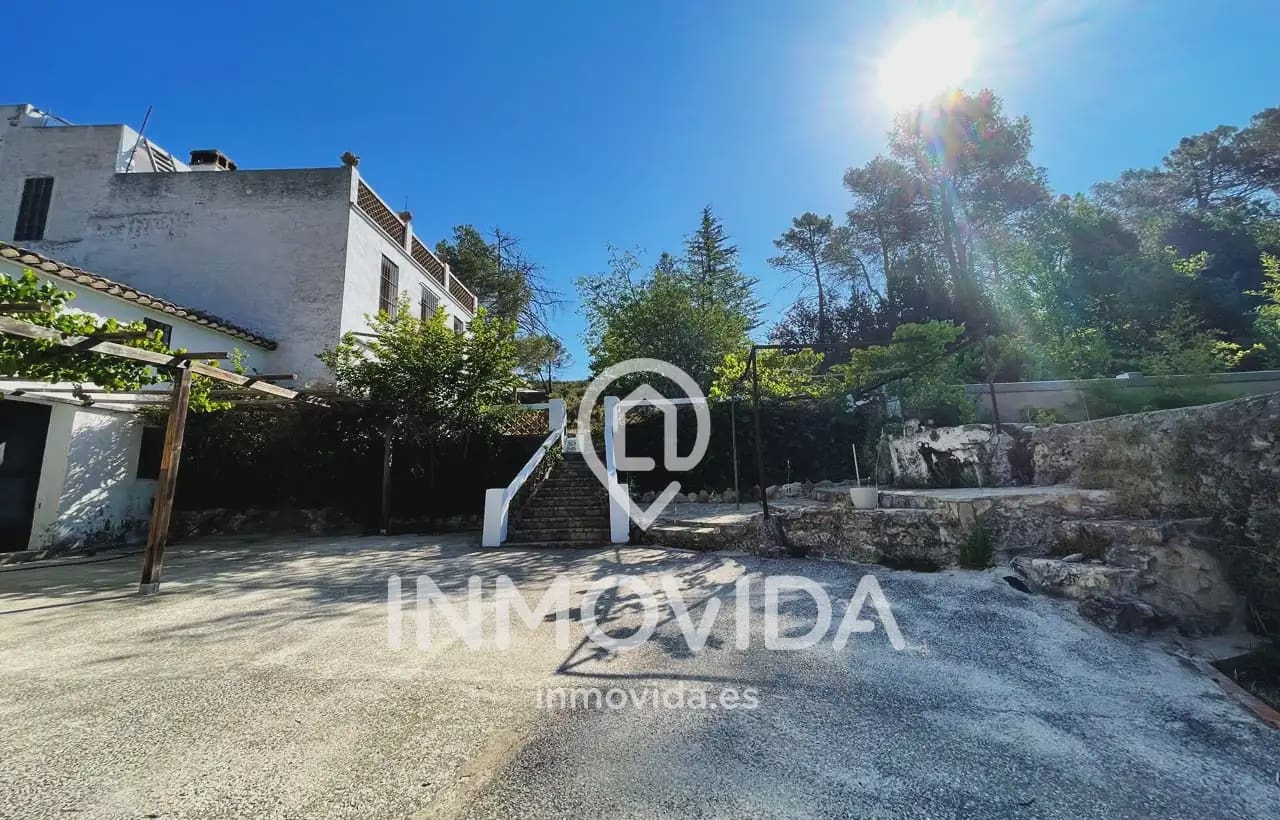 Finca/Casa Rural de 11 habitaciones en Enguera en venta con garaje - 950.000 € (Ref: 9890693)