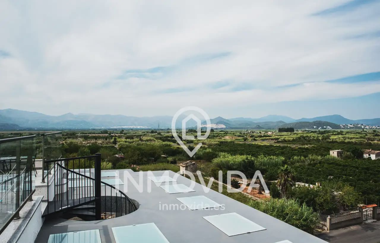2 bedroom Penthouse for sale in Oliva with pool garage - € 420,000 (Ref: 9890742)