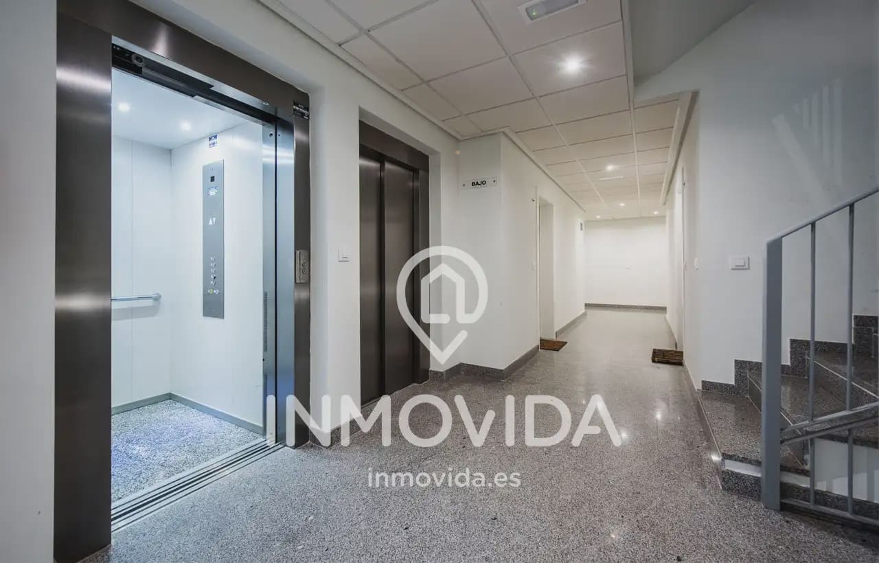 2 bedroom Penthouse for sale in Oliva with pool garage - € 420,000 (Ref: 9890742)