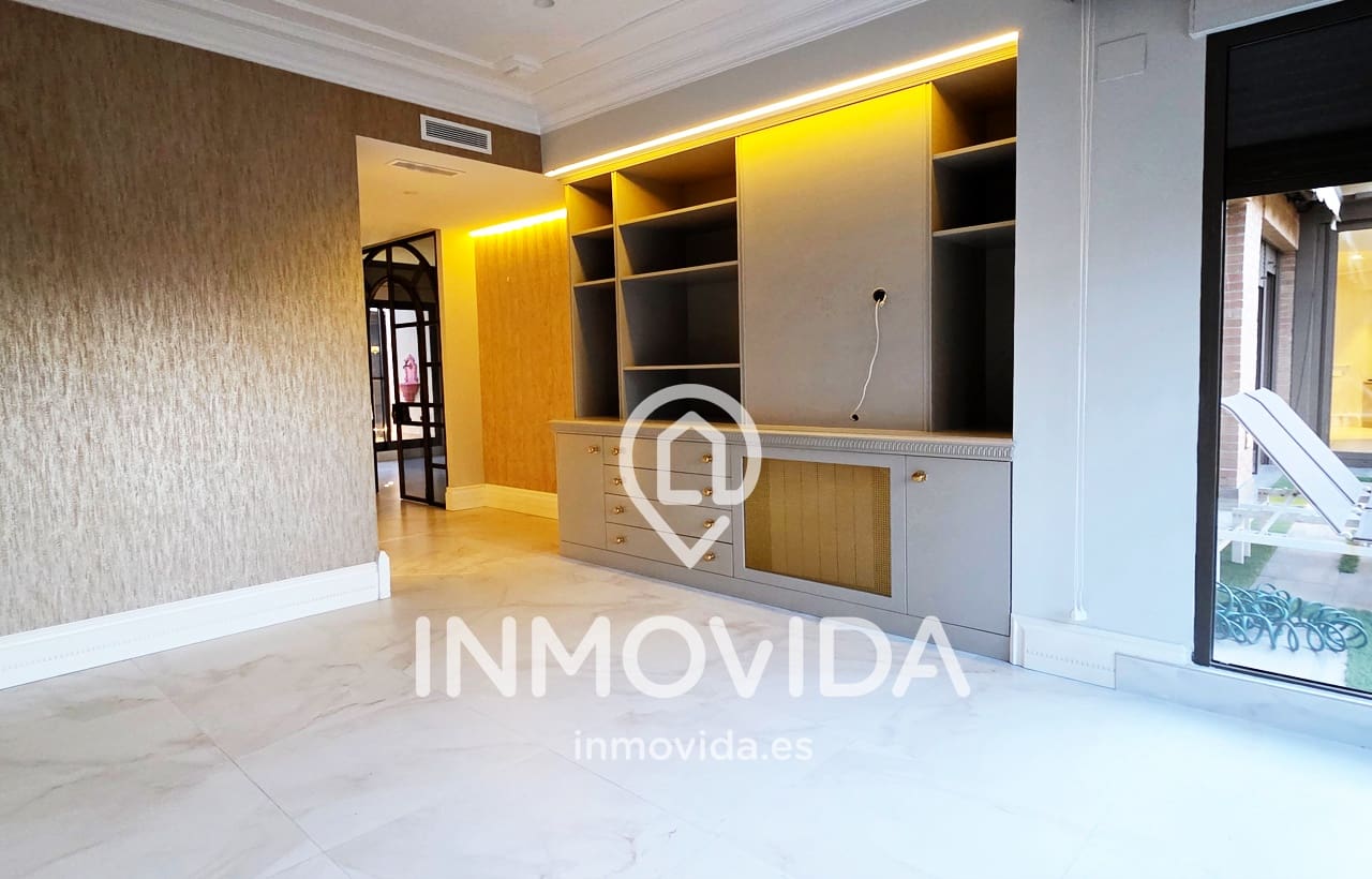 3 quarto Penthouse para venda em Valencia cidade com piscina garagem - 998 000 € (Ref: 9893118)