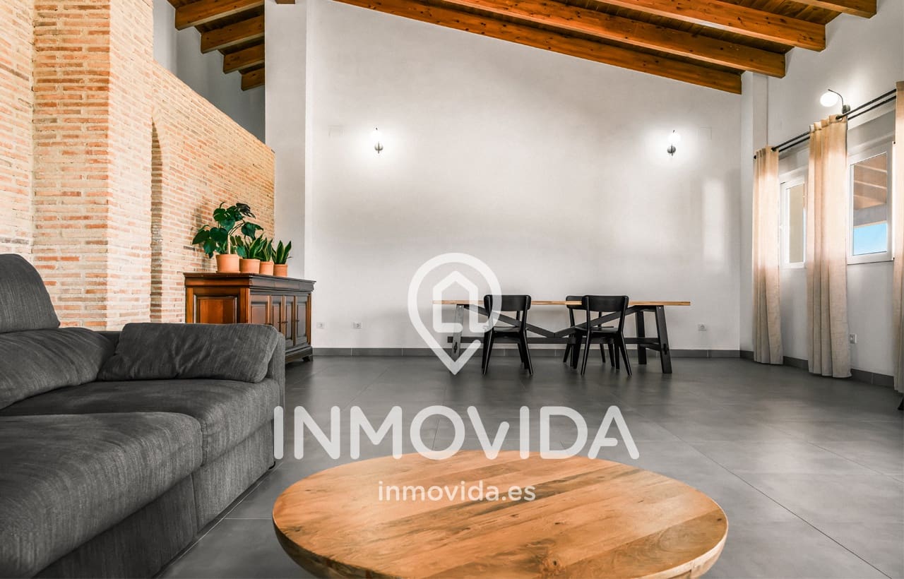 3 bedroom Villa for sale in L'Enova with pool garage - € 265,000 (Ref: 9975952)