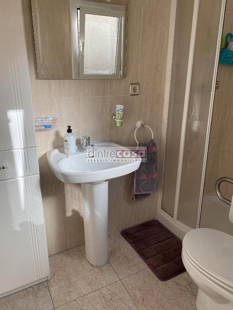 Pareado de 5 habitaciones en Tordera en venta - 256.000 € (Ref: 9552785)