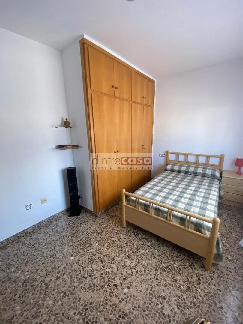 Pareado de 5 habitaciones en Tordera en venta - 256.000 € (Ref: 9552785)