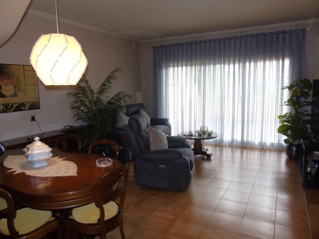 Apartamento de 3 habitaciones en Tordera en venta - 275.000 € (Ref: 9552786)