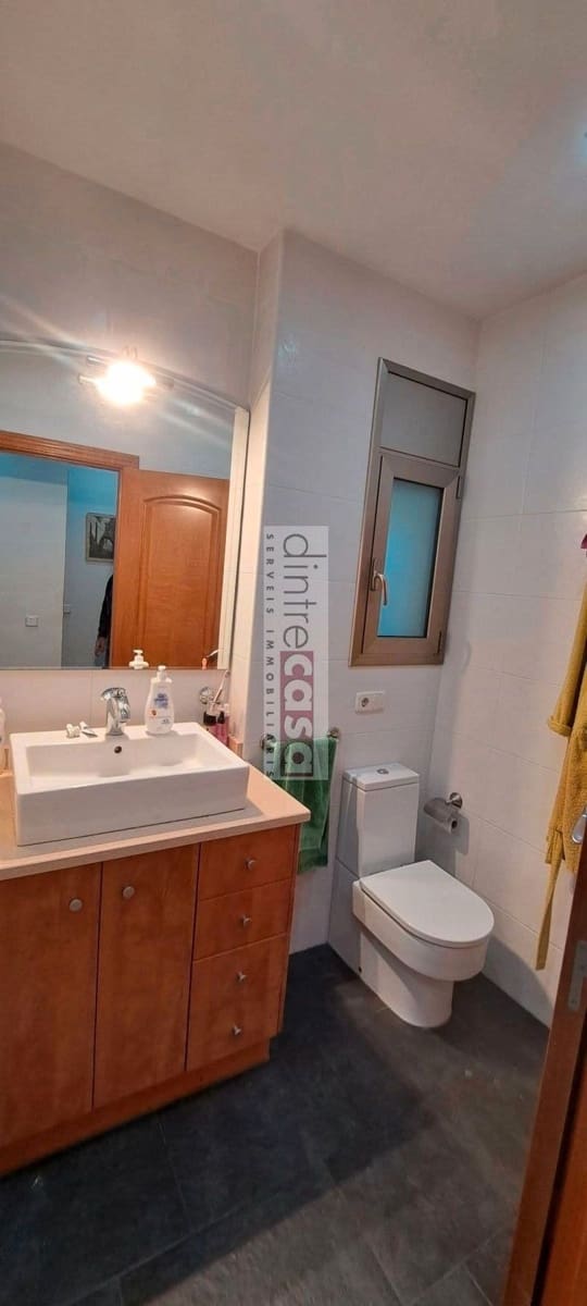 5 bedroom Villa for sale in Vidreres with pool garage - € 345,000 (Ref: 9552787)