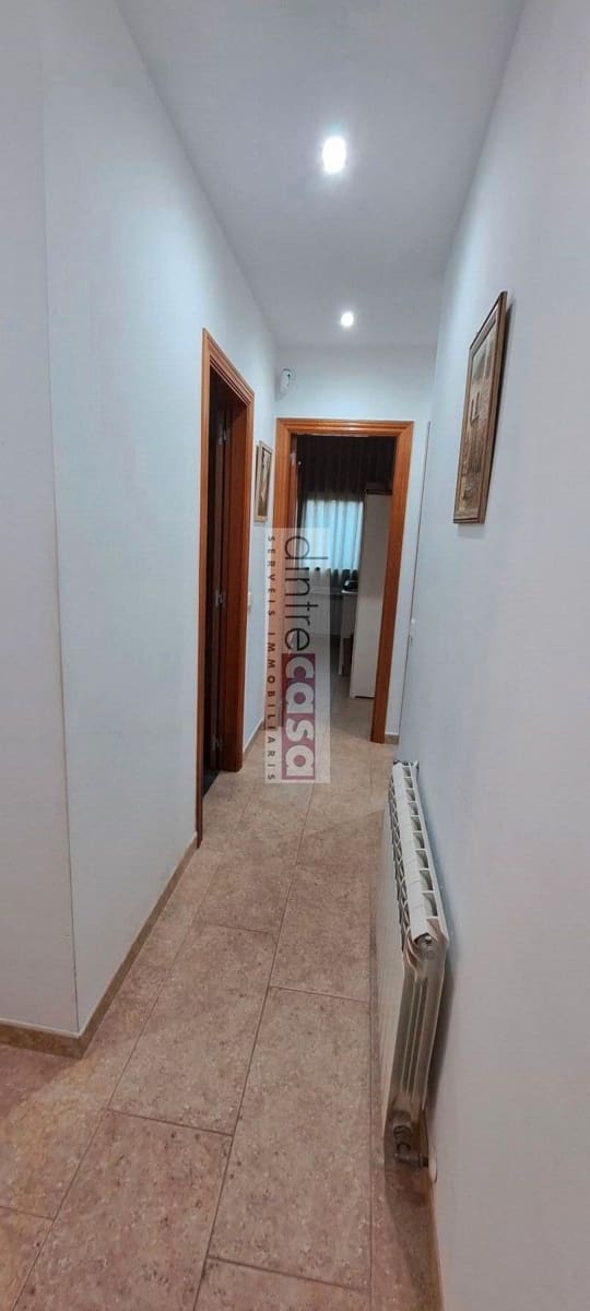 5 bedroom Villa for sale in Vidreres with pool garage - € 345,000 (Ref: 9552787)