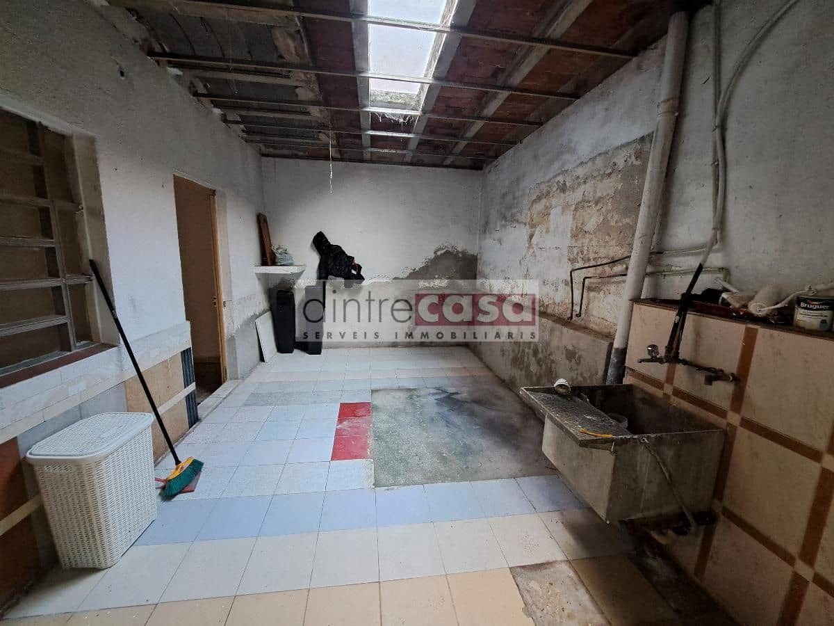 Chalet de 4 habitaciones en Tordera en venta con garaje - 240.000 € (Ref: 9552788)