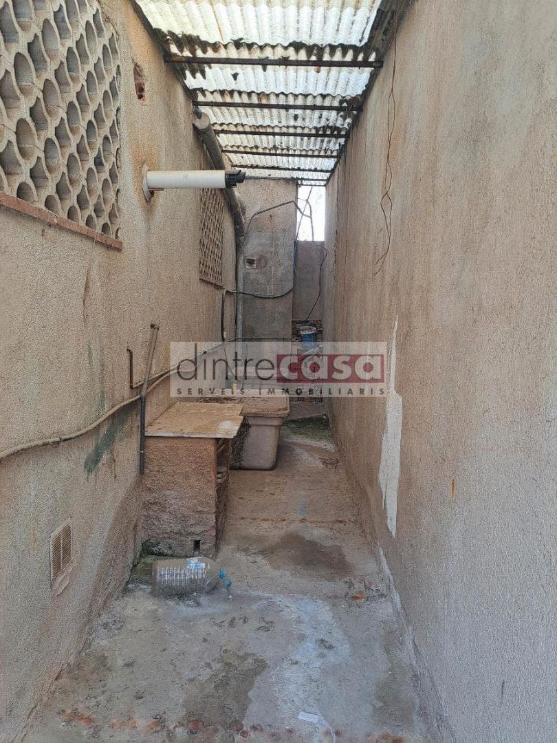 Chalet de 4 habitaciones en Tordera en venta con garaje - 240.000 € (Ref: 9552788)