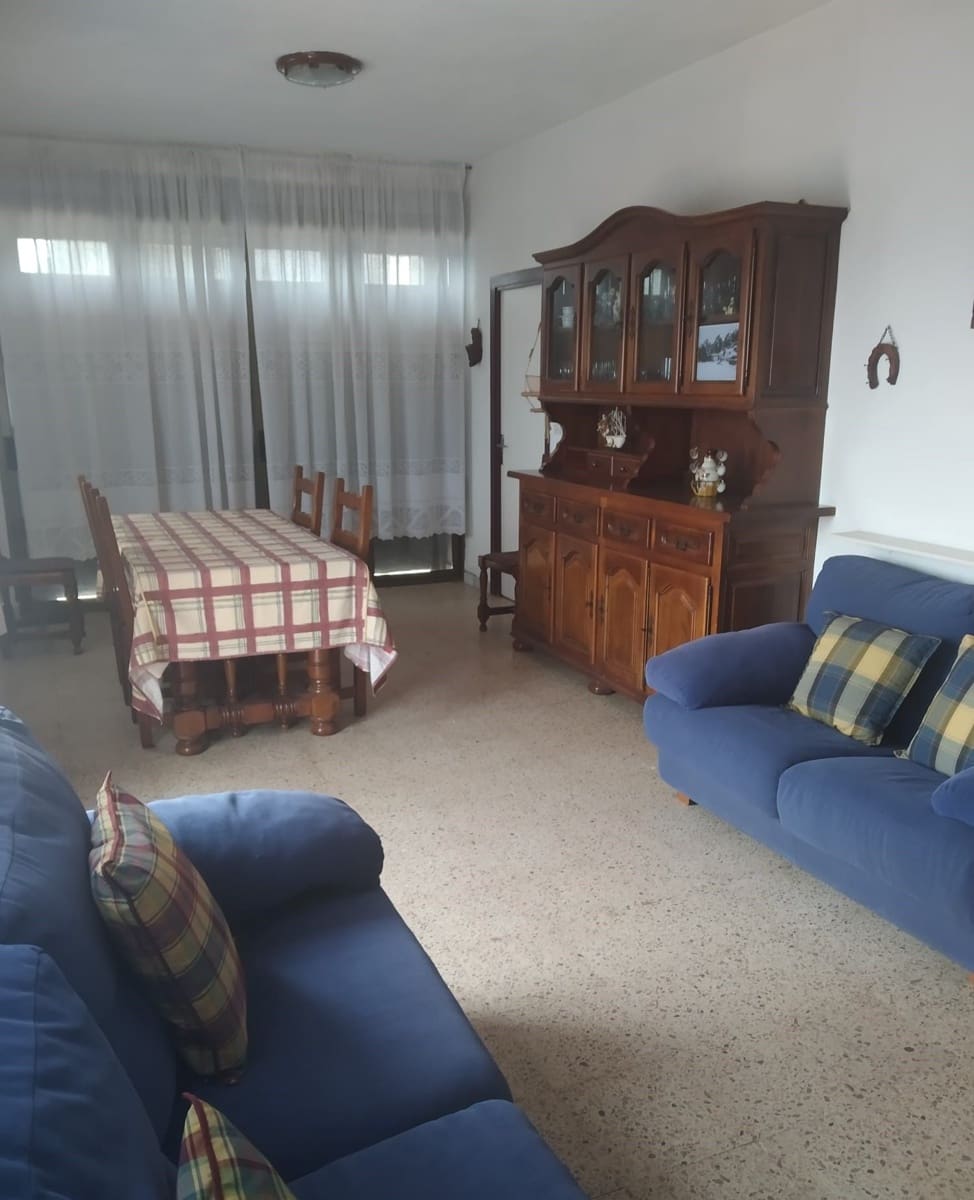 8 soveværelse Finca/Landehus til salg i Tordera med garage - € 250.000 (Ref: 9552800)