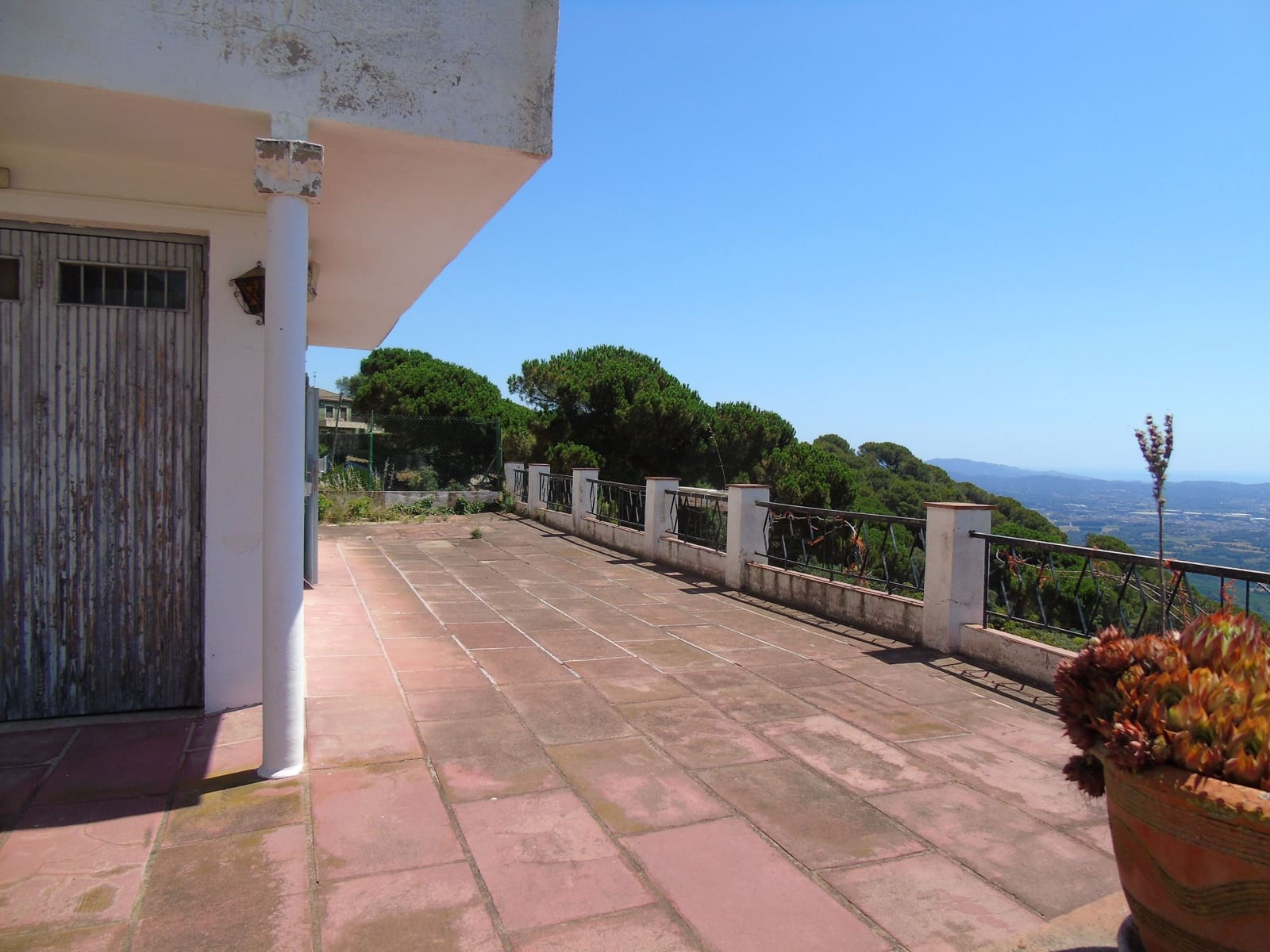 8 soveværelse Finca/Landehus til salg i Tordera med garage - € 250.000 (Ref: 9552800)