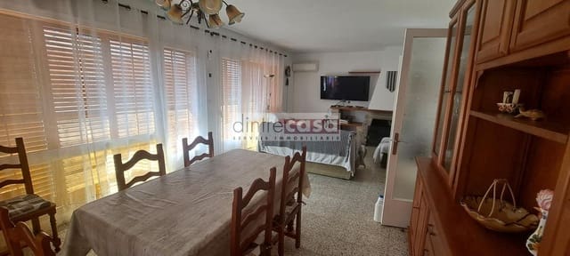 8 soverom Hus til salgs i Tordera med garasje - € 380 000 (Ref: 9552804)