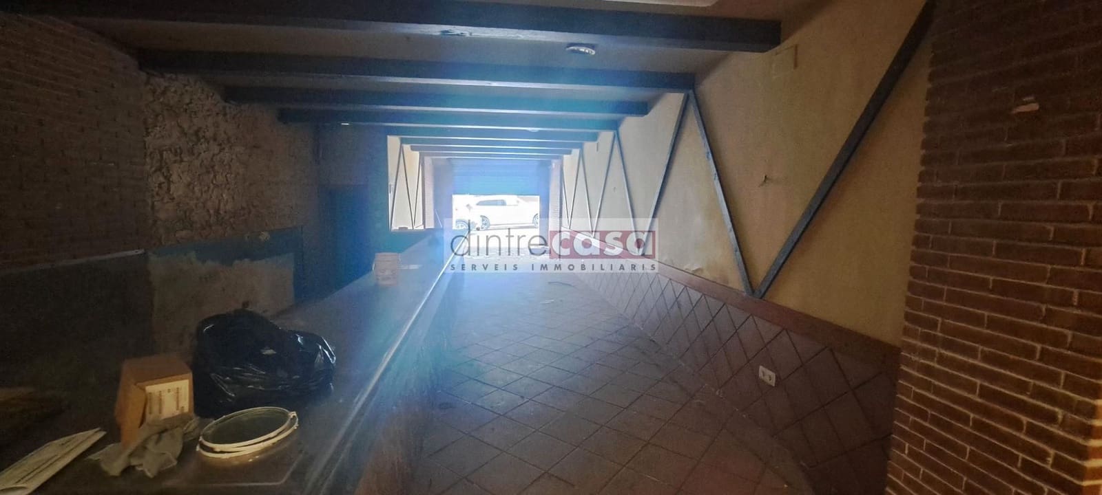 Commercial for rent in Tordera - € 1,000 (Ref: 9552807)