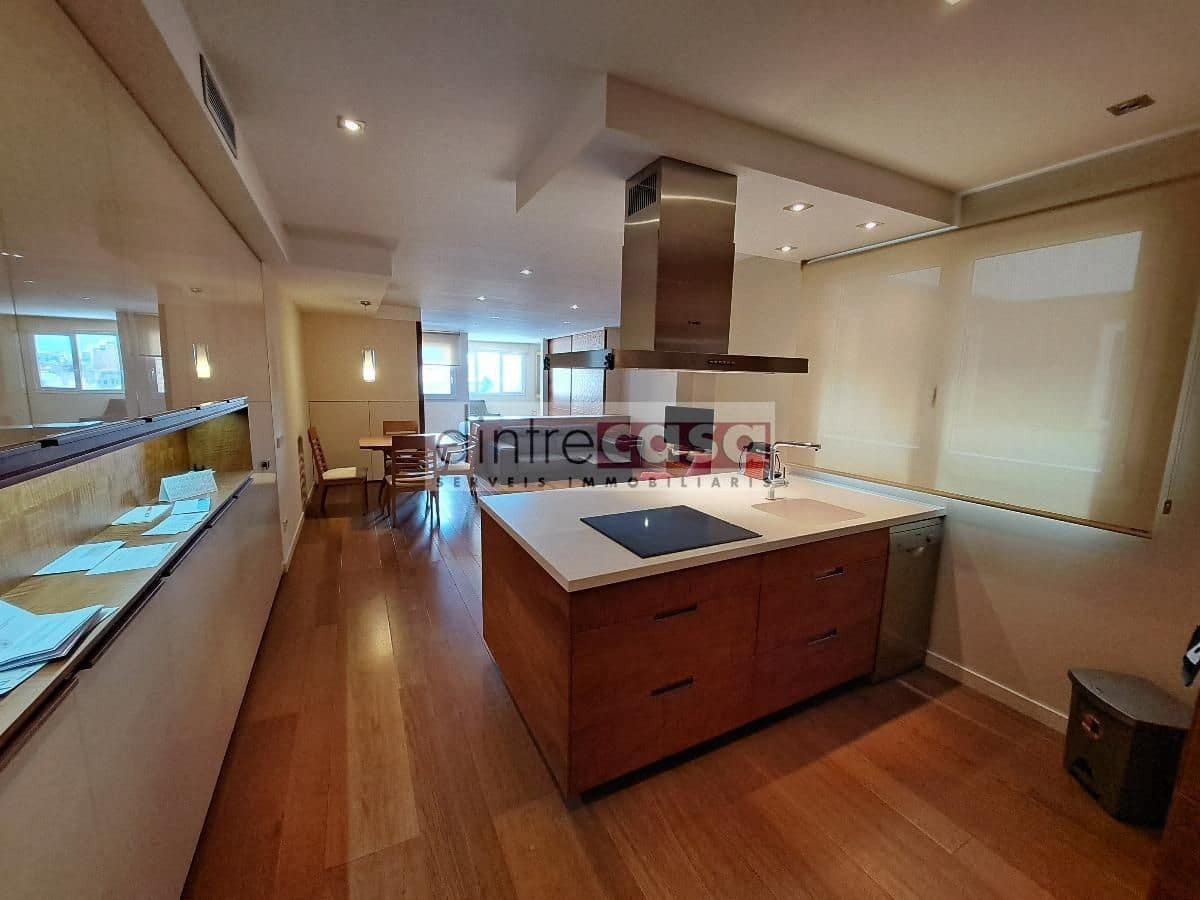 Loft til salg i Barcelona by - € 630.000 (Ref: 9552808)