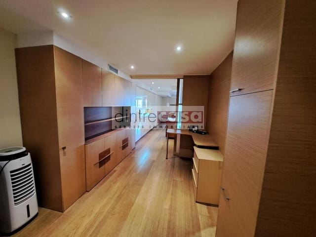 Loft til salg i L'Antiga Esquerra de L'Eixample, Barcelona by - € 630.000 (Ref: 9552808)