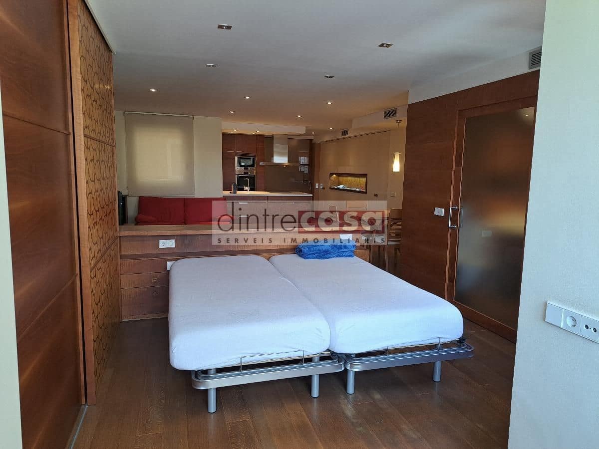 Loft til salg i Barcelona by - € 630.000 (Ref: 9552808)