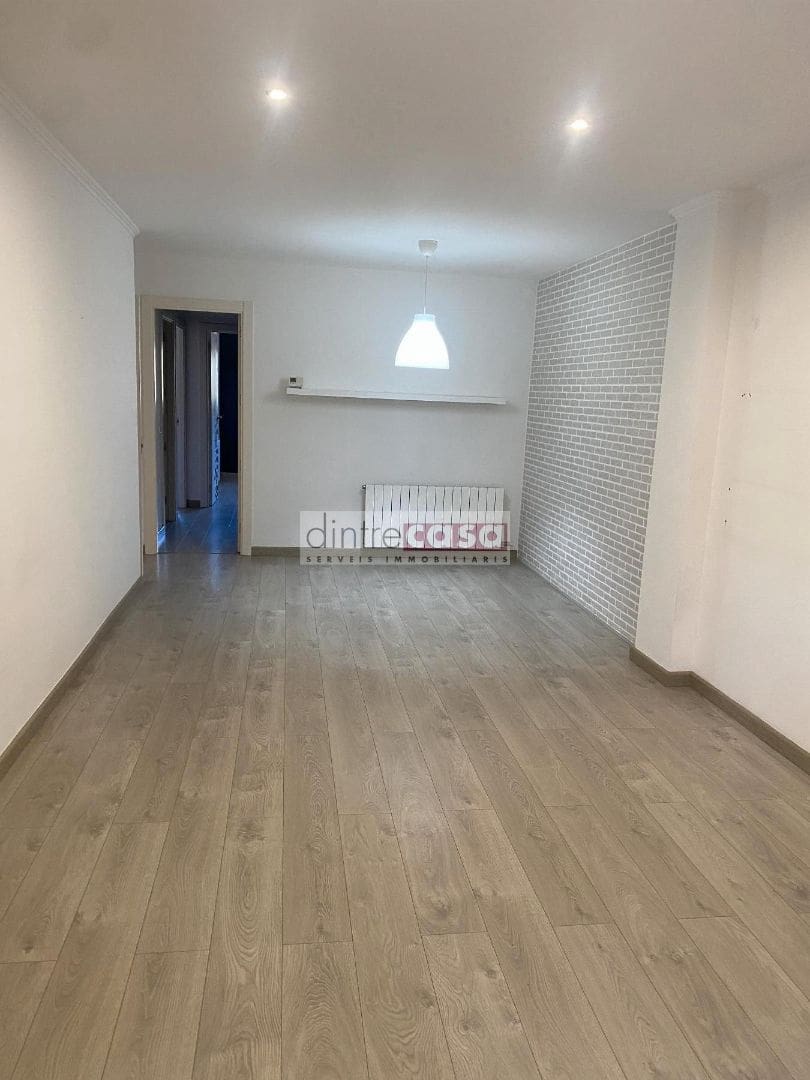 Piso de 2 habitaciones en Tordera en venta con garaje - 220.000 € (Ref: 9552810)