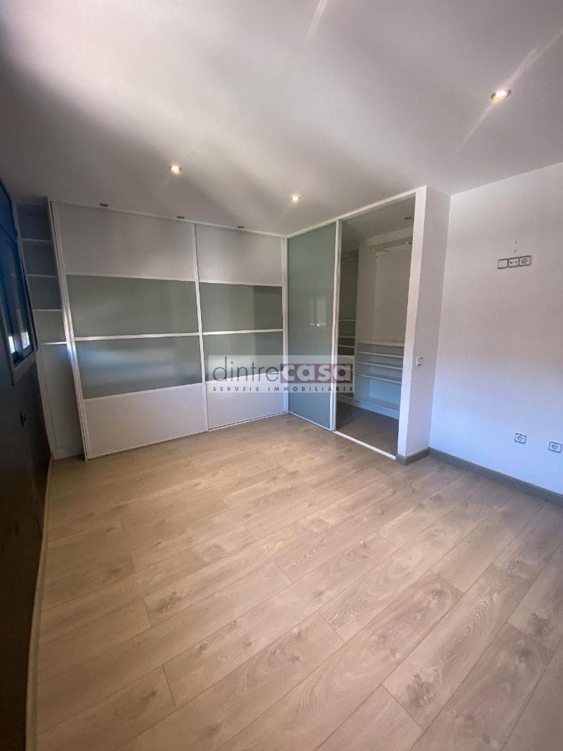Piso de 2 habitaciones en Tordera en venta con garaje - 220.000 € (Ref: 9552810)