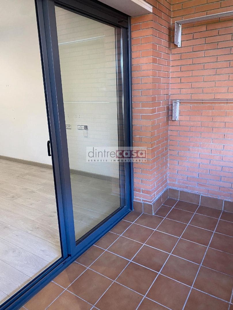 Piso de 2 habitaciones en Tordera en venta con garaje - 220.000 € (Ref: 9552810)
