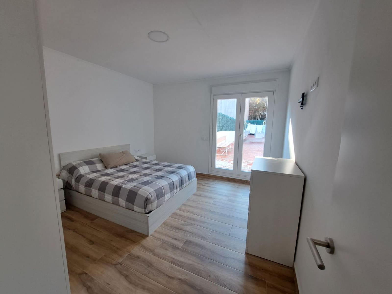 2 soverom Leilighet til leie i Barcelona by - € 1 500 (Ref: 9552811)