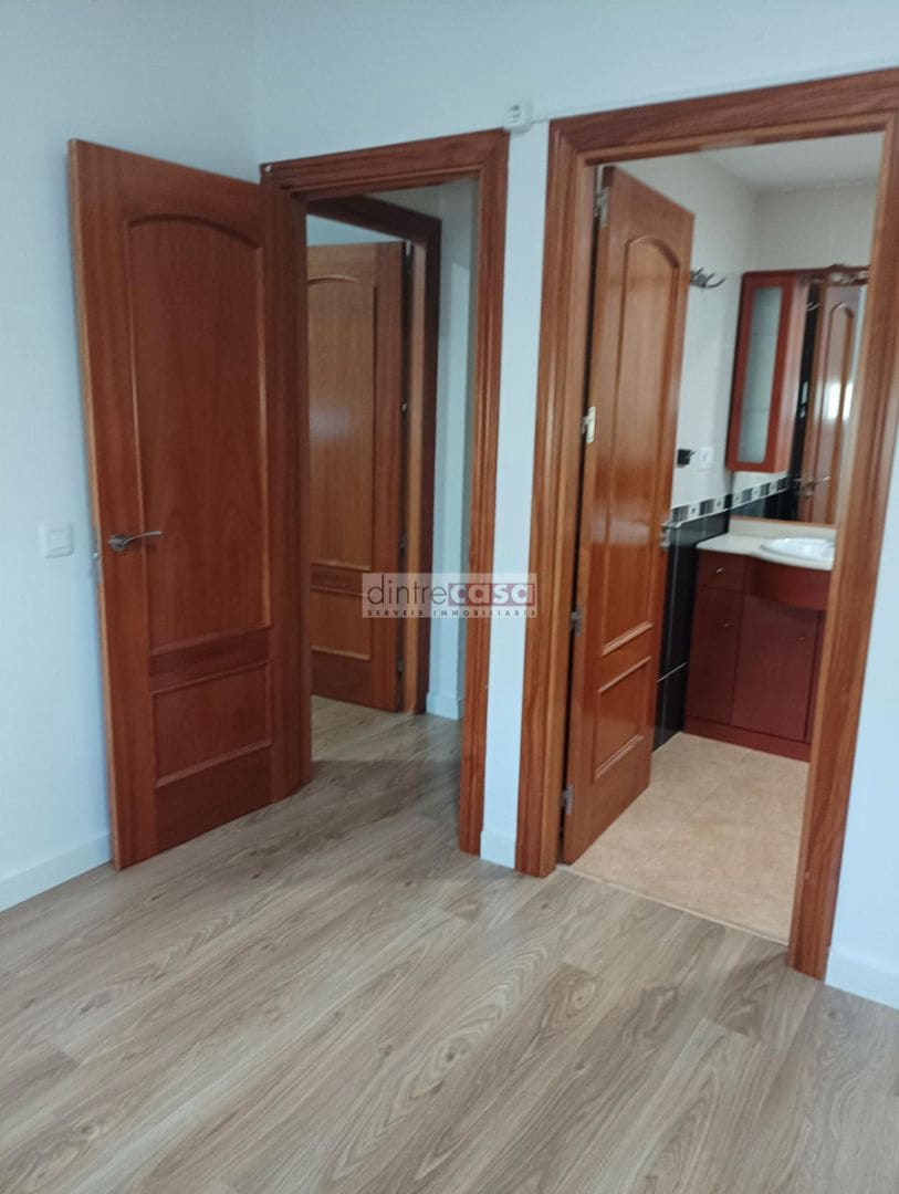 Piso de 3 habitaciones en Tordera en venta - 159.000 € (Ref: 9552814)
