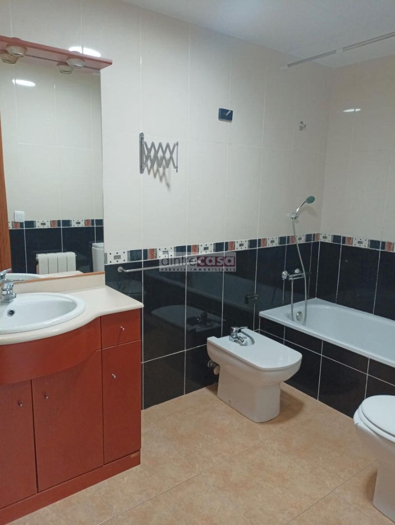 Piso de 3 habitaciones en Tordera en venta - 159.000 € (Ref: 9552814)