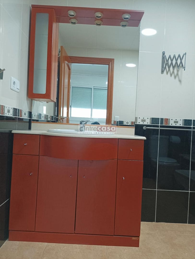 Piso de 3 habitaciones en Tordera en venta - 159.000 € (Ref: 9552814)