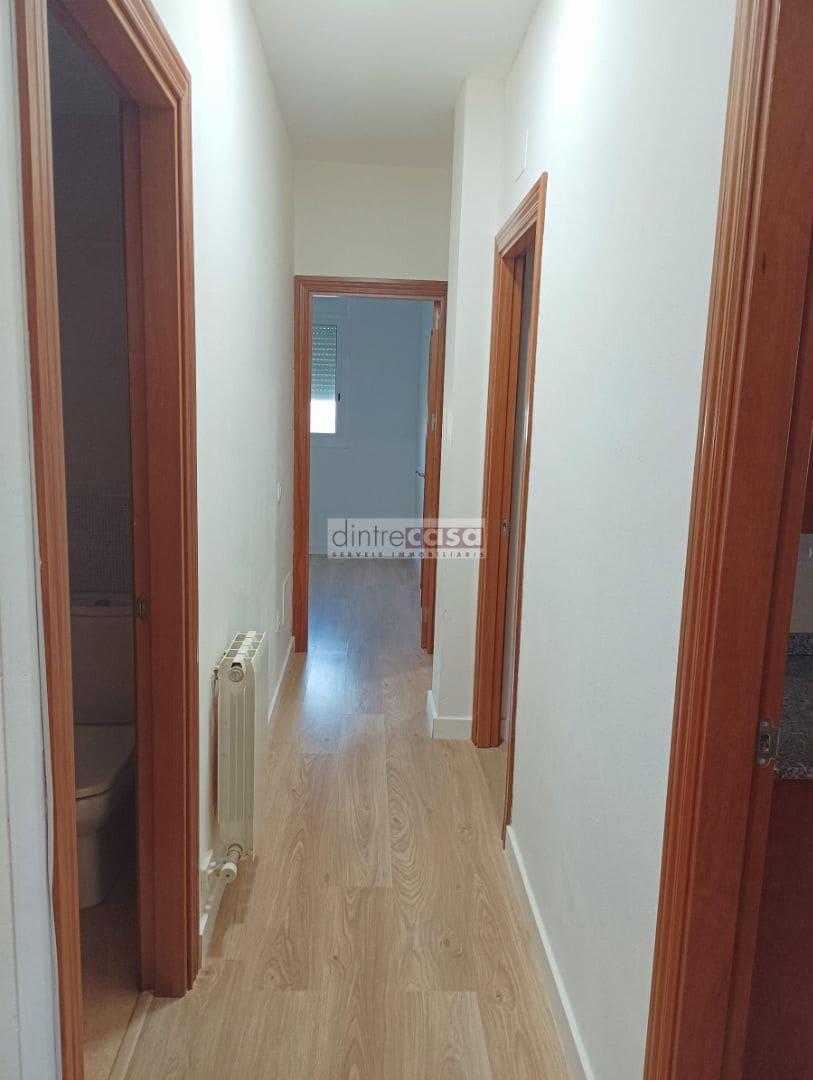 Piso de 3 habitaciones en Tordera en venta - 159.000 € (Ref: 9552814)