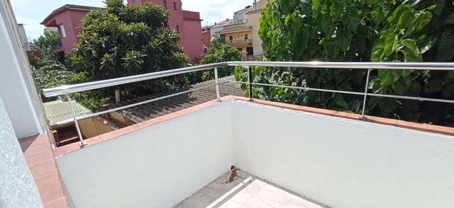 Chalet de 2 habitaciones en Tordera en venta - 163.000 € (Ref: 9552815)