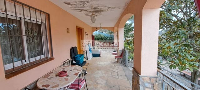 4 soveværelse Villa til salg i Tordera med garage - € 365.000 (Ref: 9552821)