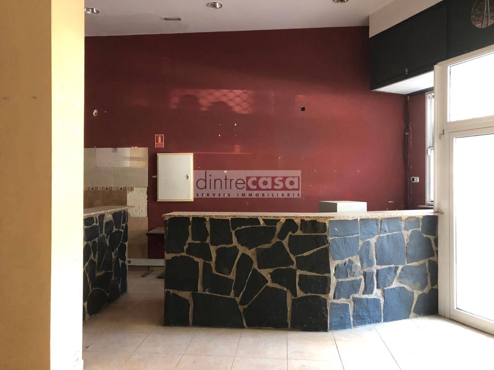 Erhverv til salg i Malgrat de Mar - € 102.500 (Ref: 9552822)