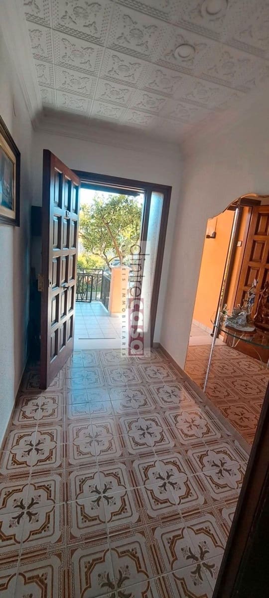 4 makuuhuone Huvila myytävänä paikassa Palafolls mukana 
autotalli - 340 000 € (Ref: 9552824)