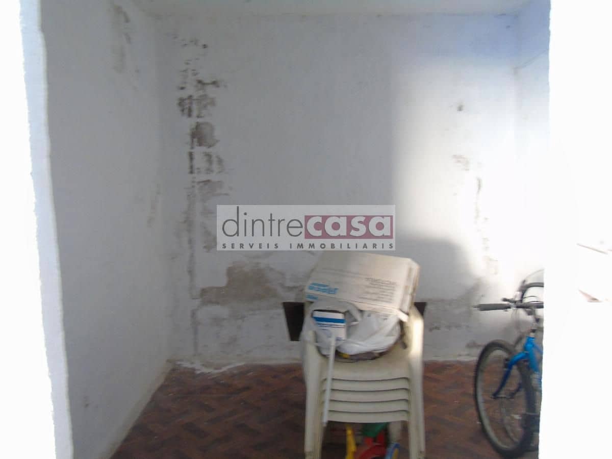 5 soveværelse Villa til salg i Macanet de la Selva med garage - € 250.000 (Ref: 9552827)