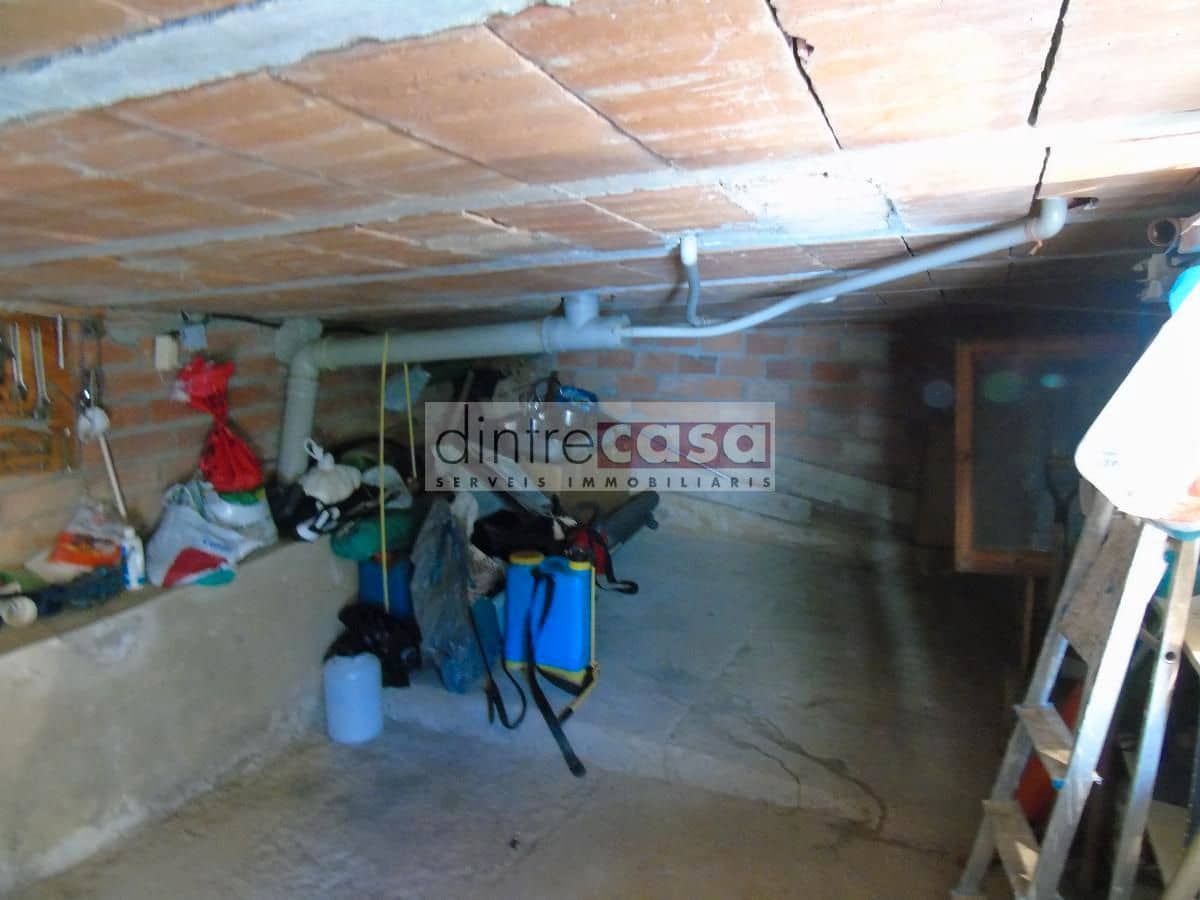 5 soveværelse Villa til salg i Macanet de la Selva med garage - € 250.000 (Ref: 9552827)