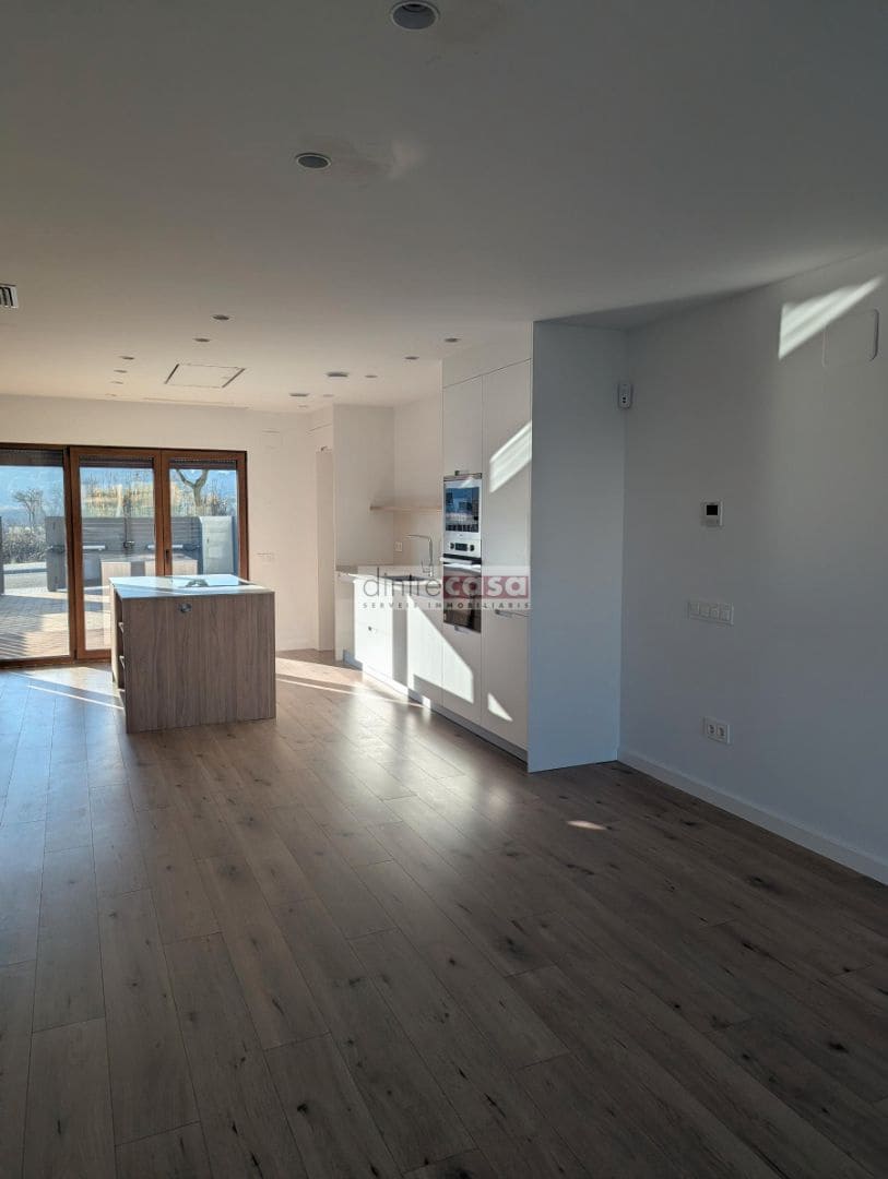 Chalet de 3 habitaciones en Tordera en venta - 345.000 € (Ref: 9552830)