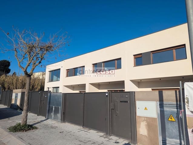 Chalet de 3 habitaciones en Tordera en venta - 345.000 € (Ref: 9552830)