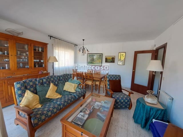 Piso de 3 habitaciones en Tordera en venta con garaje - 200.000 € (Ref: 9552831)