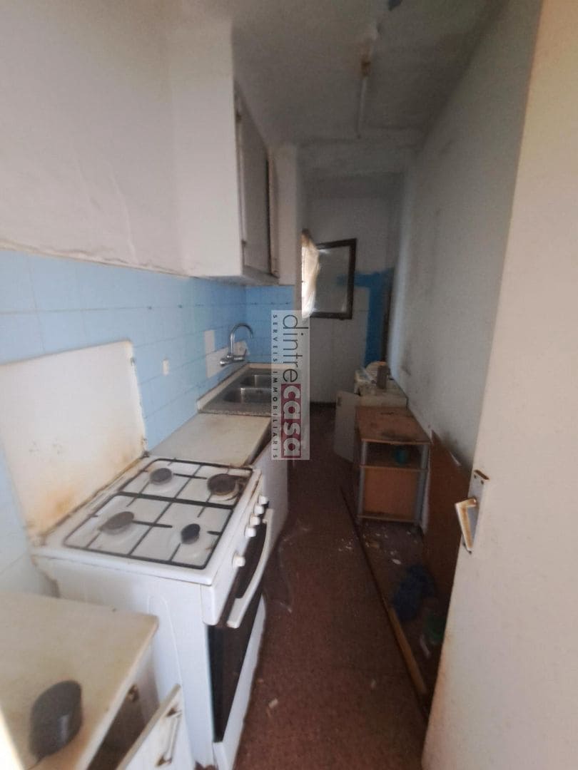 2 bedroom Flat for sale in Blanes - € 98,000 (Ref: 9552833)