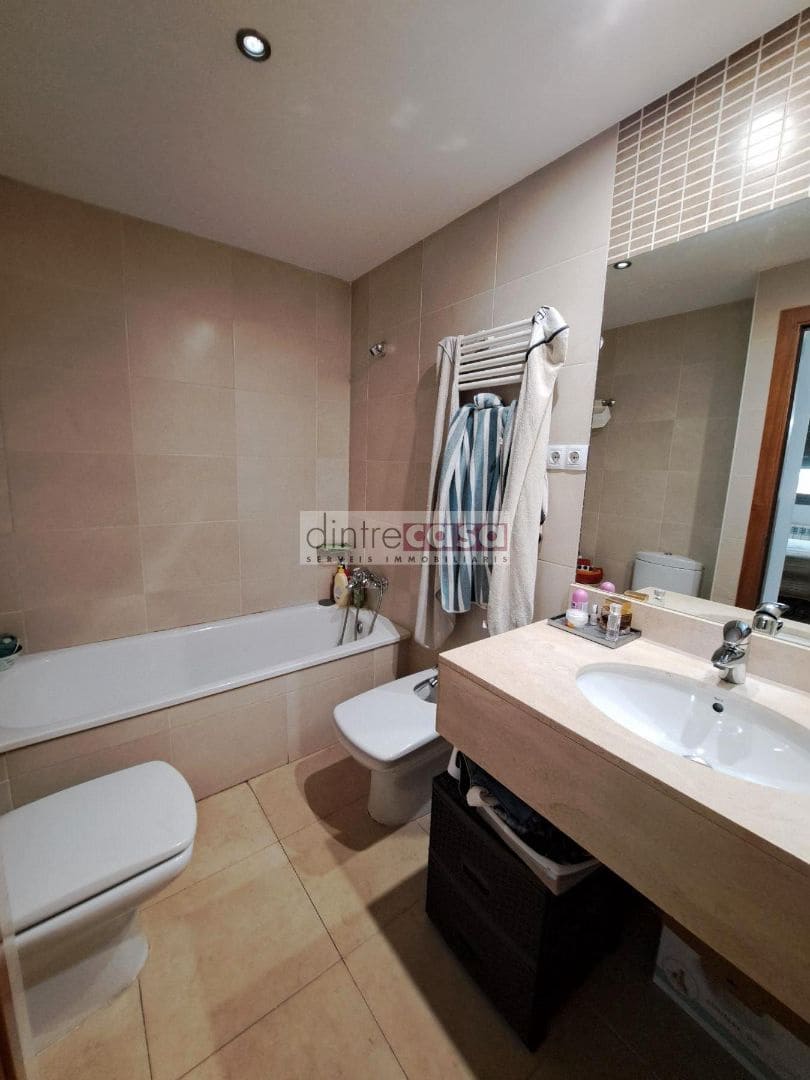 Piso de 3 habitaciones en Tordera en venta con piscina garaje - 208.000 € (Ref: 9552836)