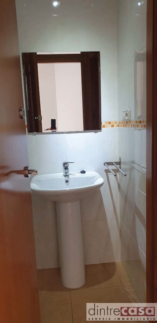 Commercial for rent in Tordera - € 800 (Ref: 9552839)