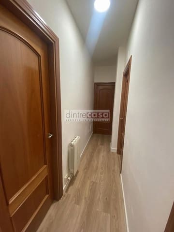 Piso de 3 habitaciones en Tordera en venta - 159.000 € (Ref: 9552840)