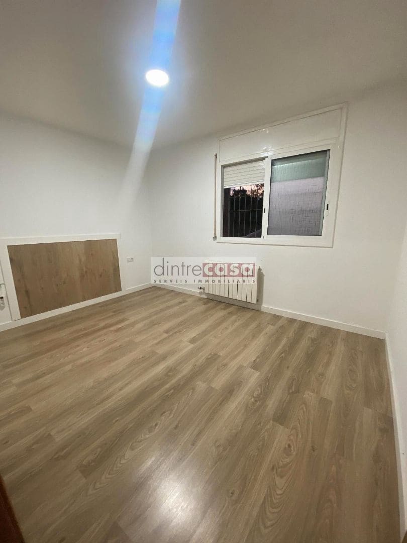 Piso de 3 habitaciones en Tordera en venta - 159.000 € (Ref: 9552840)