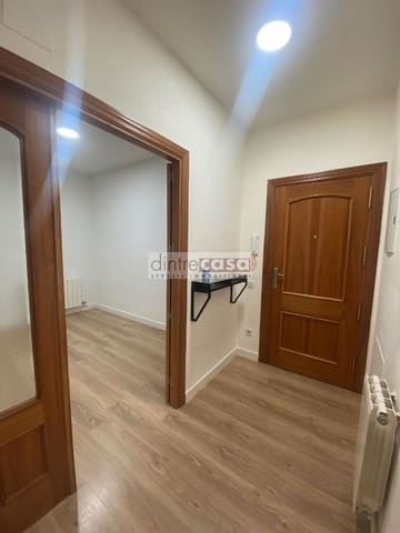 Piso de 3 habitaciones en Tordera en venta - 159.000 € (Ref: 9552840)